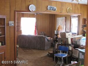 5015 Teachout, Adrian, MI 49221 photo 4