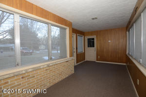 332 8th St, Plainwell, MI 49080 photo 22