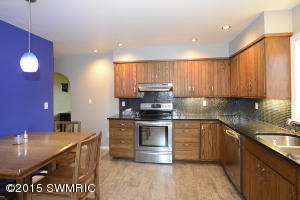 332 8th St, Plainwell, MI 49080 photo 10