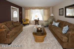 258 Golfview Dr, Plainwell, MI 49080 photo 21