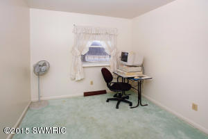 2687 W B Ave, Plainwell, MI 49080 photo 12