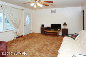 2687 W B Ave, Plainwell, MI 49080 photo 4