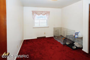 2687 W B Ave, Plainwell, MI 49080 photo 14