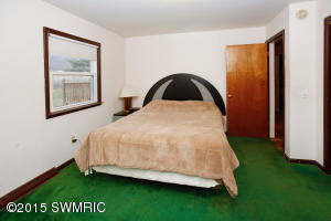 2687 W B Ave, Plainwell, MI 49080 photo 10