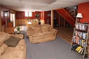 10727 E Ctr, Plainwell, MI 49080 photo 13