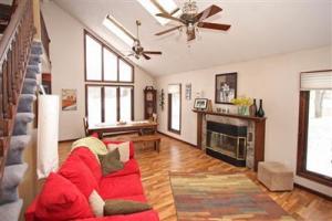 10727 E Ctr, Plainwell, MI 49080 photo 2