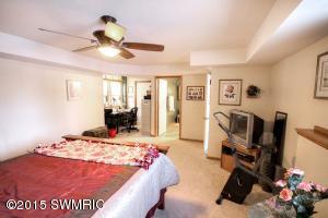 10055 Walnut Dr, Three Rivers, MI 49093 photo 13