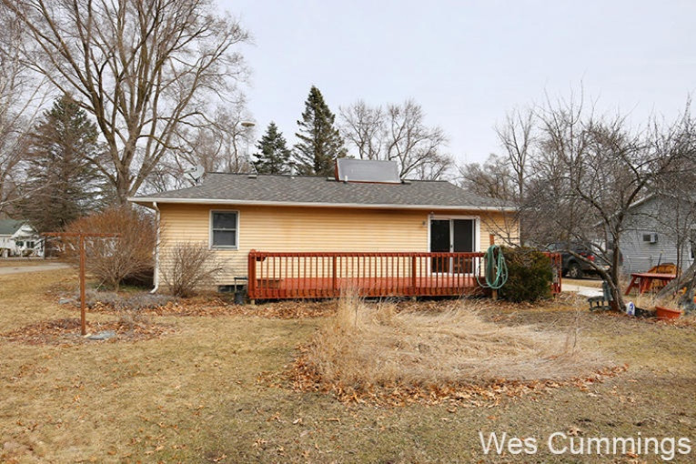 723 Grove St, Belding, MI 48809 photo 9
