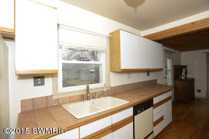 748 E Prospect, Marshall, MI 49068 photo 9