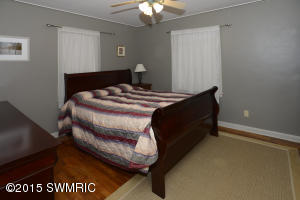 748 E Prospect, Marshall, MI 49068 photo 13