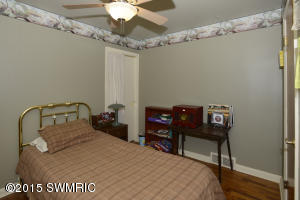 748 E Prospect, Marshall, MI 49068 photo 16