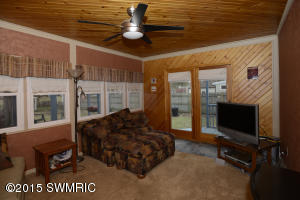 748 E Prospect, Marshall, MI 49068 photo 18