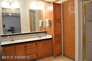 4063 35th St, Dorr, MI 49323 photo 17
