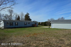 4063 35th St, Dorr, MI 49323 photo 5