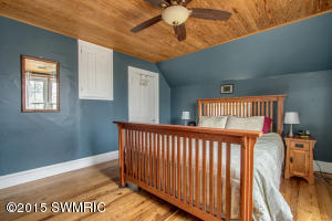 725 E Prospect St, Marshall, MI 49068 photo 18