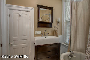 725 E Prospect St, Marshall, MI 49068 photo 25