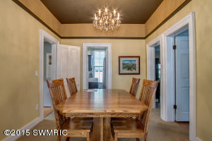 725 E Prospect St, Marshall, MI 49068 photo 14