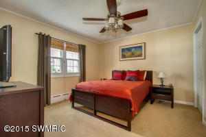 725 E Prospect St, Marshall, MI 49068 photo 17
