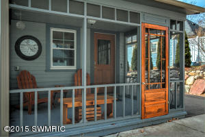 725 E Prospect St, Marshall, MI 49068 photo 4