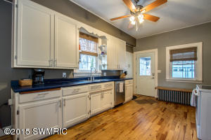 725 E Prospect St, Marshall, MI 49068 photo 10