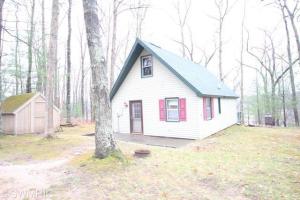9268 S Oxeye Ave, Baldwin, MI 49304 photo 1