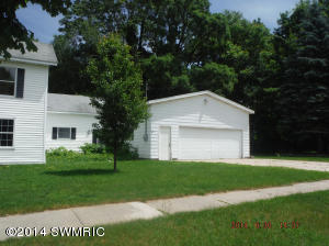 75 E 4th St, Shelby, MI 49455 photo 1