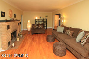 416 Parchmount Ave, Parchment, MI 49004 photo 10