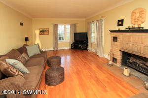 416 Parchmount Ave, Parchment, MI 49004 photo 9