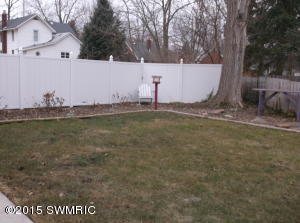 546 Maple St, Colon, MI 49040 photo 25