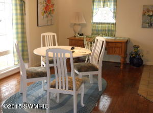 546 Maple St, Colon, MI 49040 photo 11