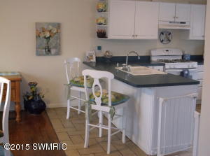 546 Maple St, Colon, MI 49040 photo 5