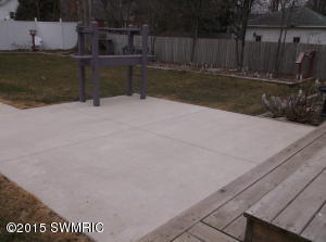 546 Maple St, Colon, MI 49040 photo 23