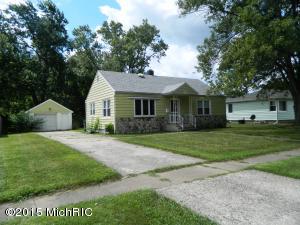 104 E Michigan St, Three Oaks, MI 49128 photo 11