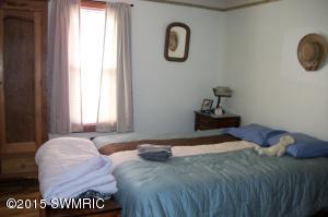5811 E Bacon Rd, Osseo, MI 49266 photo 6