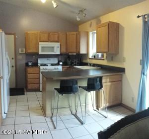 8756 Bennett St SE, Ada, MI 49301 photo 4