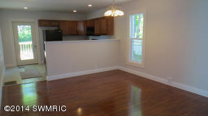 245 E Morrell St, Otsego, MI 49078 photo 5