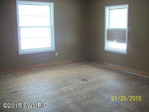 320 Depot St, Constantine, MI 49042 photo 4