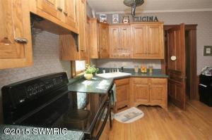 116 W Spruce, Marshall, MI 49068 photo 7