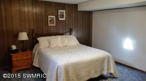 360 Western Ave, Coldwater, MI 49036 photo 13
