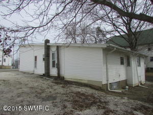 111 E Ctr, Waldron, MI 49288 photo 4