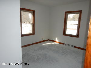 1502 W Ellis Ave, Belding, MI 48809 photo 8
