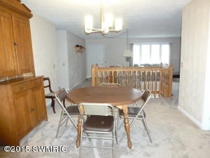 67094 Blue School, Constantine, MI 49042 photo 5