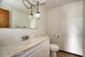 193 Highfield, Marshall, MI 49068 photo 17