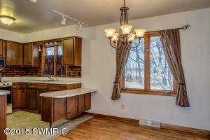 193 Highfield, Marshall, MI 49068 photo 8