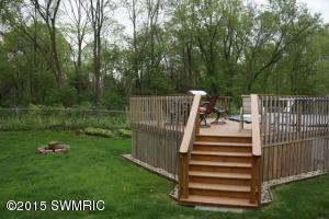 640 Glenview Cir, Plainwell, MI 49080 photo 21