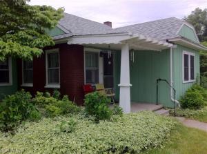 224 Arthur St, Manistee, MI 49660 photo 4