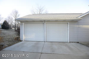 237 Deer Run Dr, Plainwell, MI 49080 photo 35