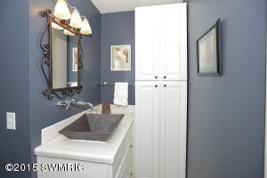237 Deer Run Dr, Plainwell, MI 49080 photo 21