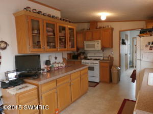 514 W Elm, Reading, MI 49274 photo 3