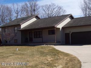 261 S Stevenson Rd, Stanton, MI 48888 photo 1